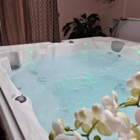 Frühstückspension D'hote Romantique Avec Privatif Domaine Les Nuits Envoutees -