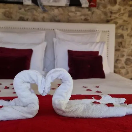 D'hote Romantique Avec Privatif Domaine Les Nuits Envoutees - Frühstückspension