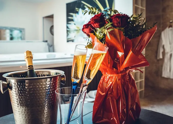 D'hote Romantique Avec Privatif Domaine Les Nuits Envoutees - Vezenobres